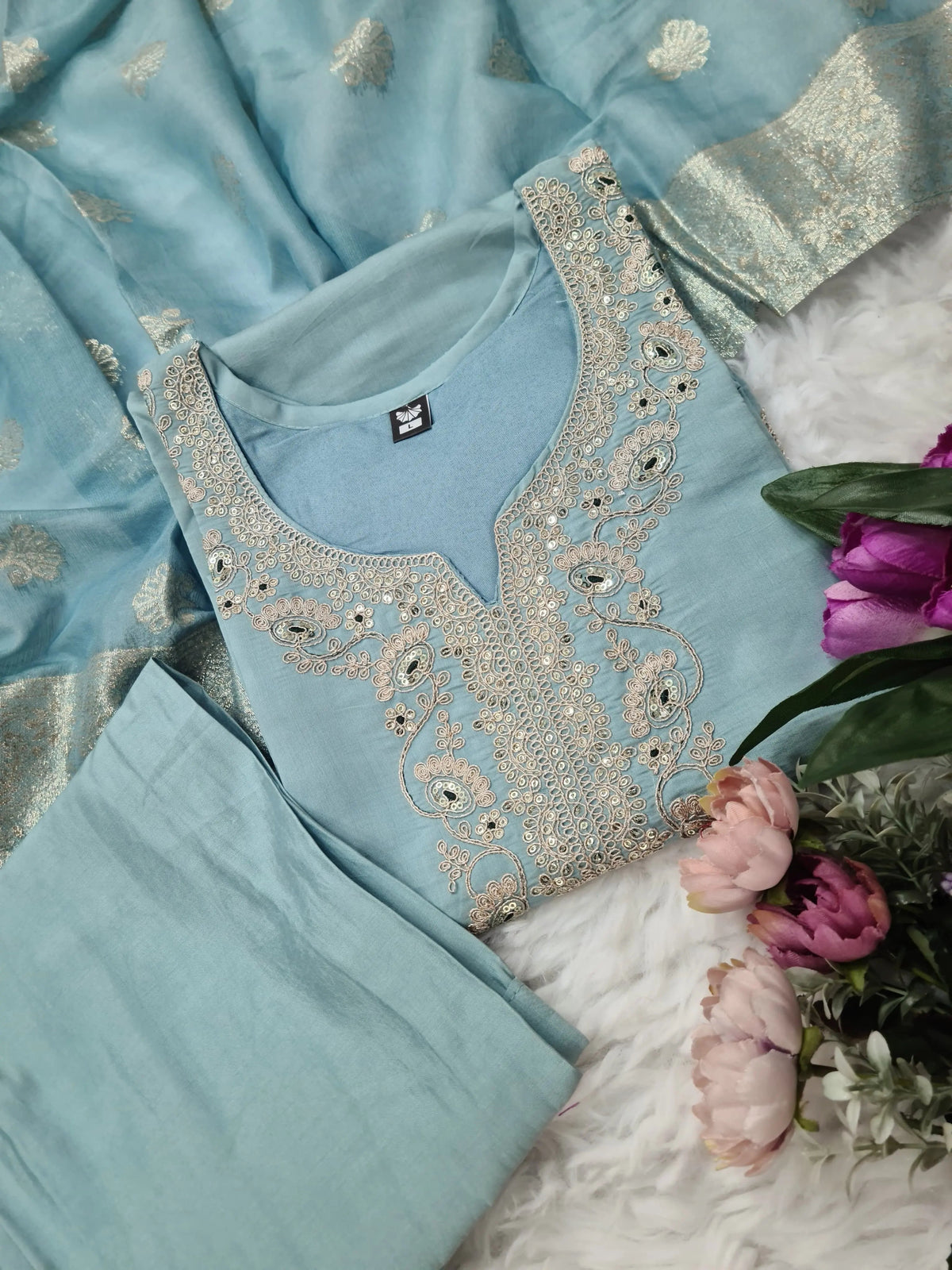 Viscose Chanderi Neck work Kurti Pant Dupatta Set