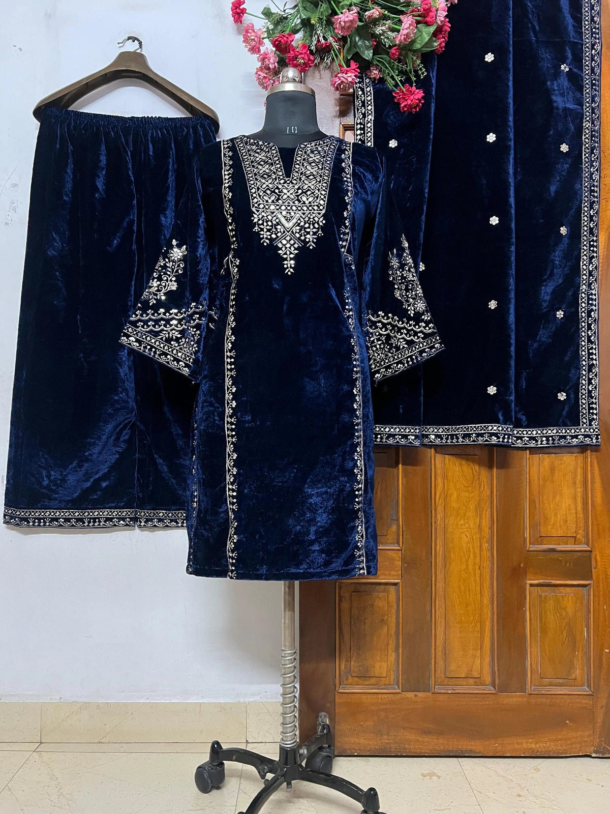 Thread Embroidery work Ready to Wear Velvet Suit