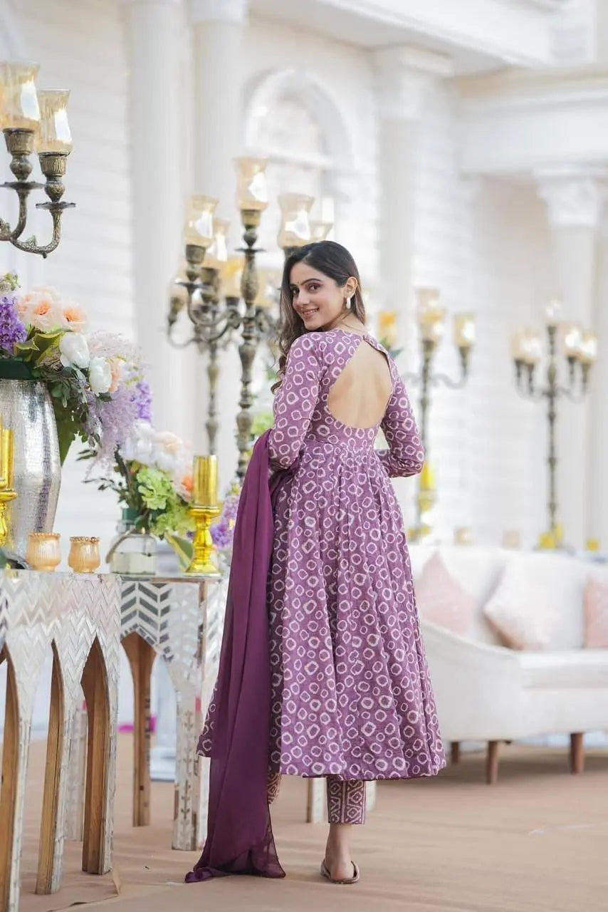 Muslin Batik Print Kurti Pant Dupatta Set