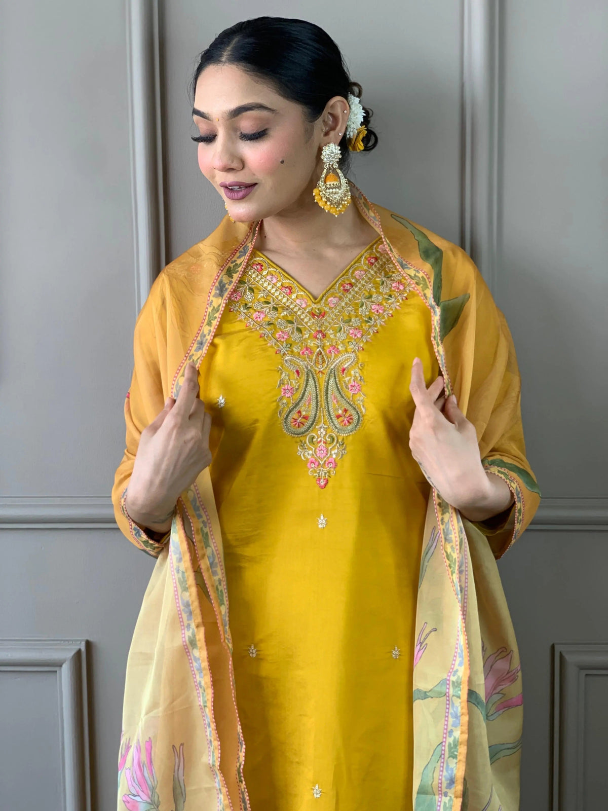 Viscos Chanderi Neck Stone Work Kurti Pant Dupatta Set (Stitched)
