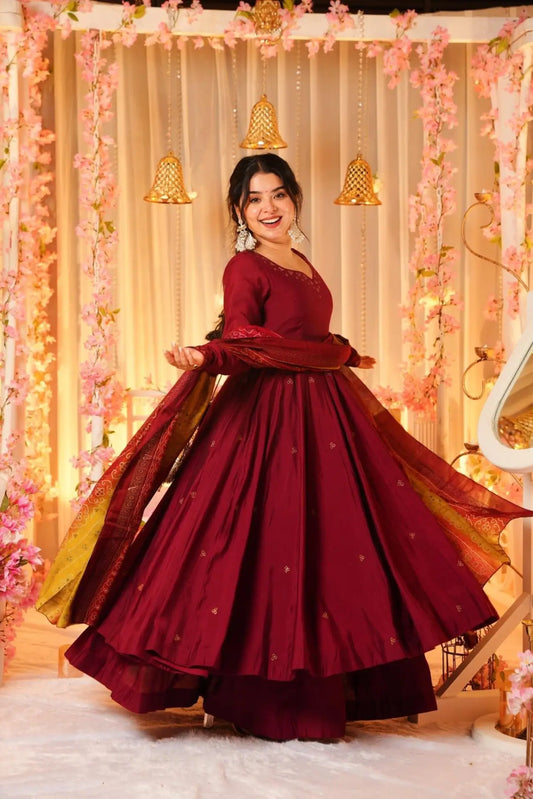 Madhuri's Premium Cotton Anarkali Suit Set With Plazzo