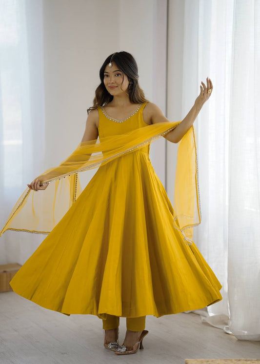 Kishika Yellow Color Anarkali Suit Set [Sleeves Fabric Attached]